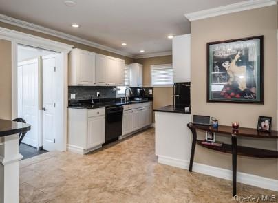 #6 photo, 2 Fairfield Road, Massapequa , NY 11758