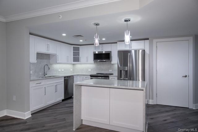 #11 photo, 100 Glen Street, Glen Cove , NY 11542