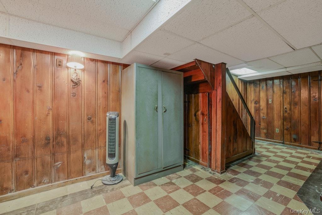 #18 photo, 645 S 10th Street, New Hyde Park , NY 11040