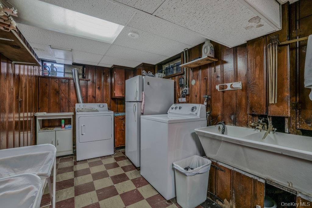 #20 photo, 645 S 10th Street, New Hyde Park , NY 11040