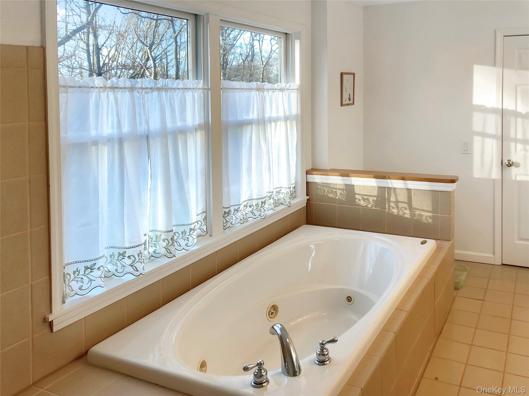 #18 photo, 12 Dogwood Lane, Саффолк ‖ Shelter Island , NY 11964