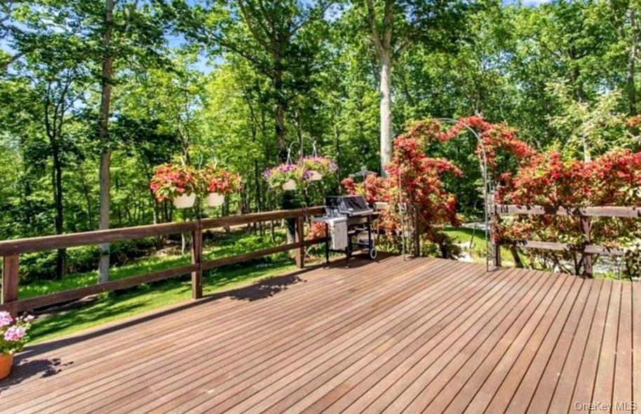 #5 photo, 12 Dogwood Lane, Саффолк ‖ Shelter Island , NY 11964