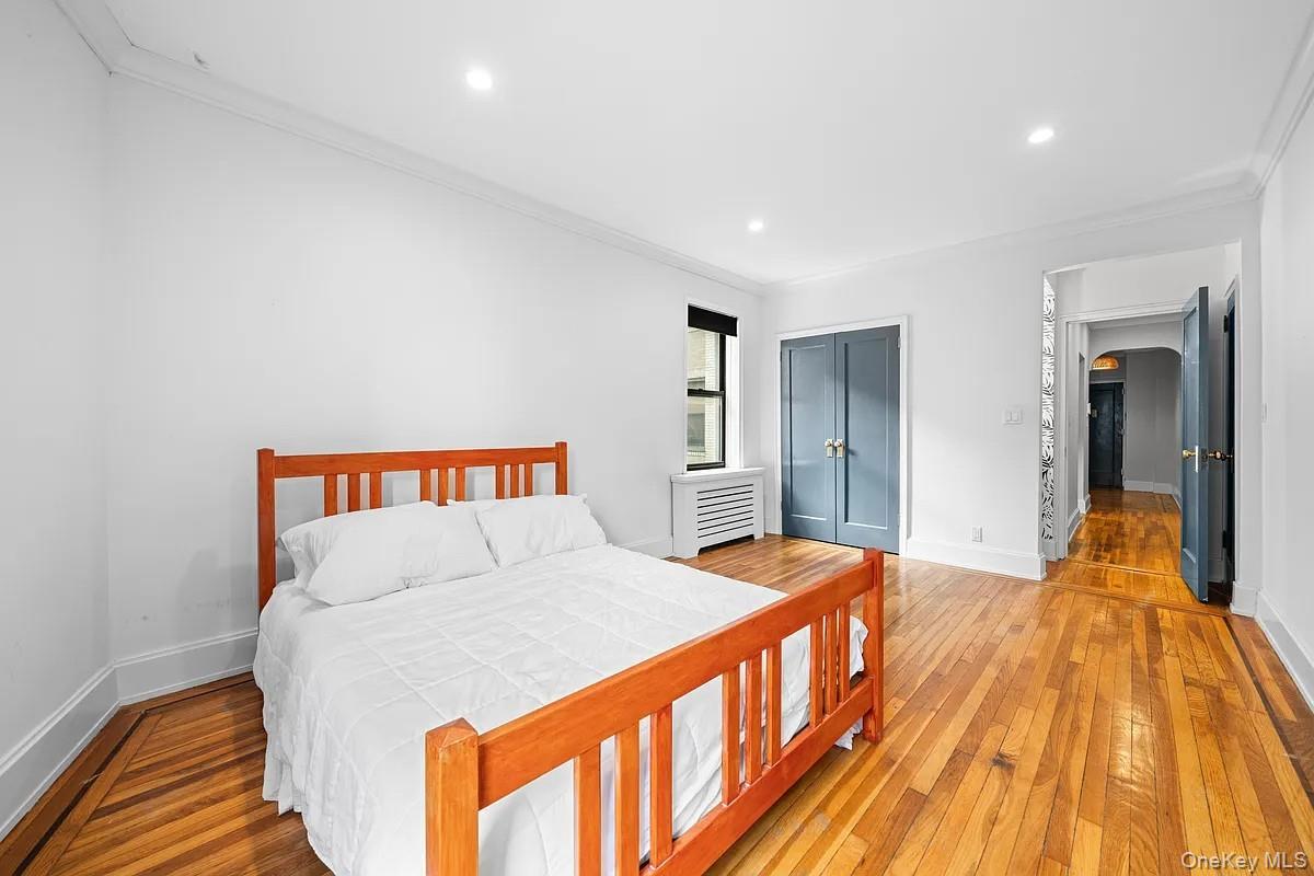 #5 photo, 95 Park Terrace, New York (Manhattan) , NY 10034