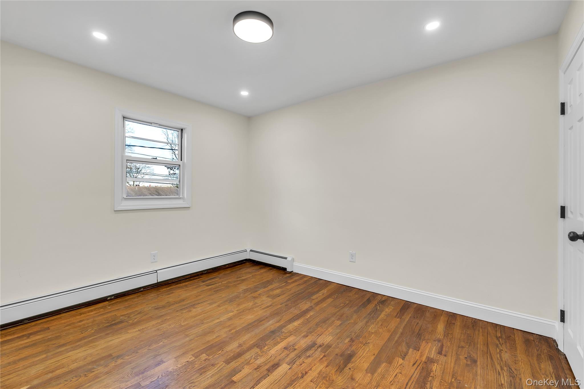 #15 photo, 116 Phyllis Drive, Patchogue , NY 11772