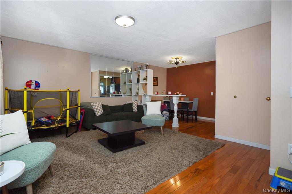 #4 photo, 463 Beach 68th Street, 뉴욕퀸즈 Arverne , NY 11692