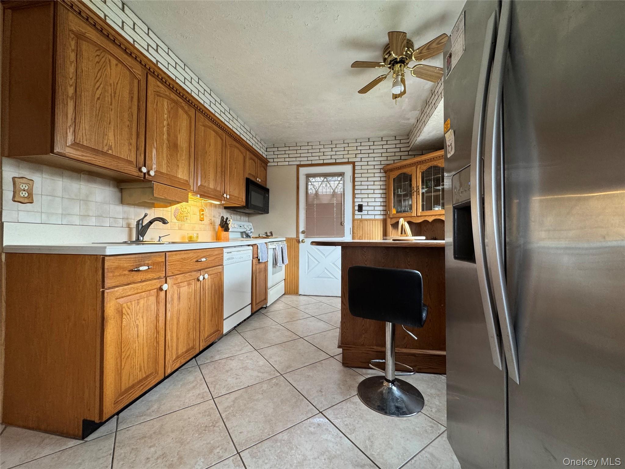 #3 photo, 15 Scherer Street, Bethpage , NY 11714