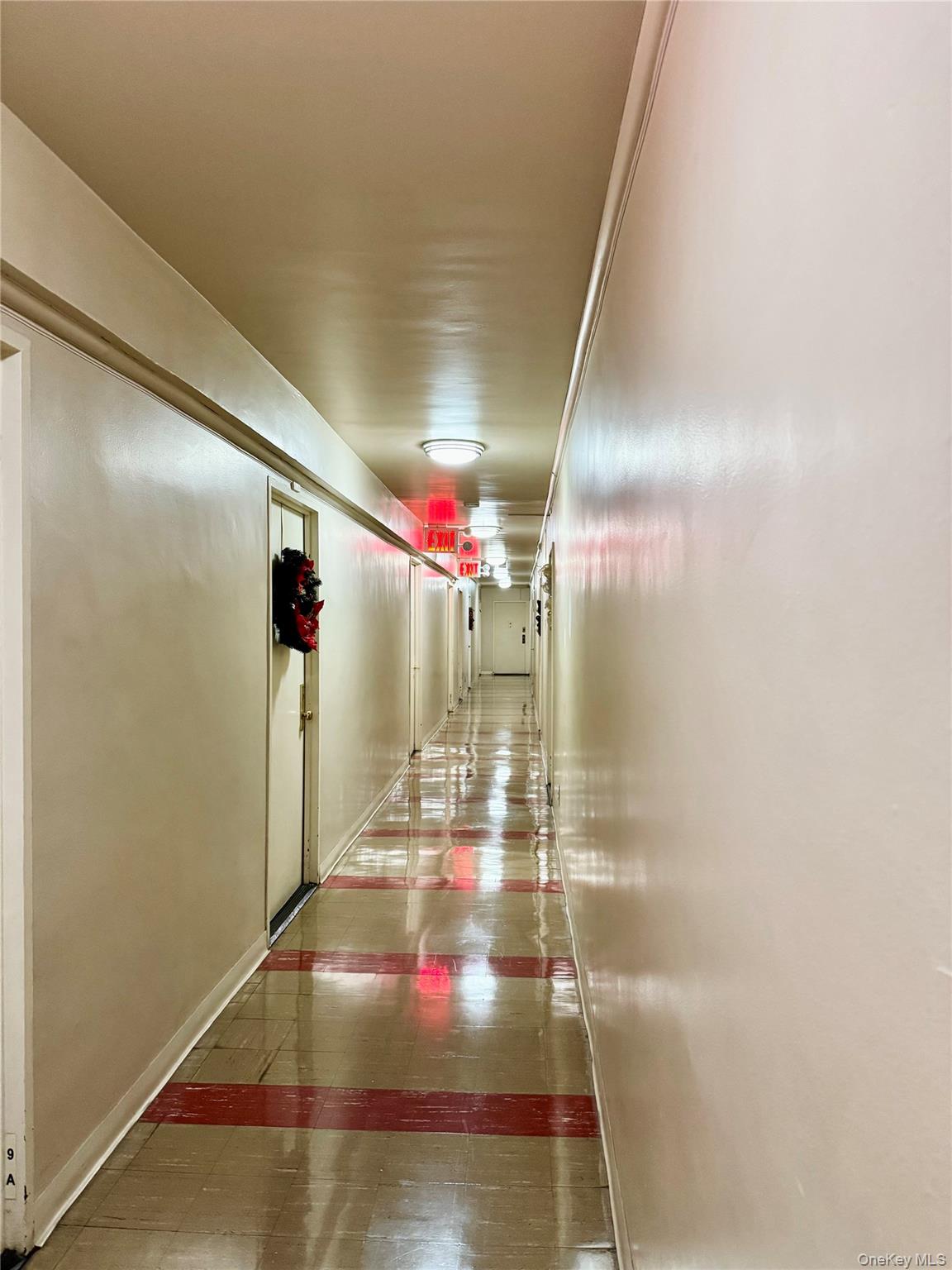 #6 photo, 89-15 Parsons Boulevard, 뉴욕퀸즈 Jamaica , NY 11432