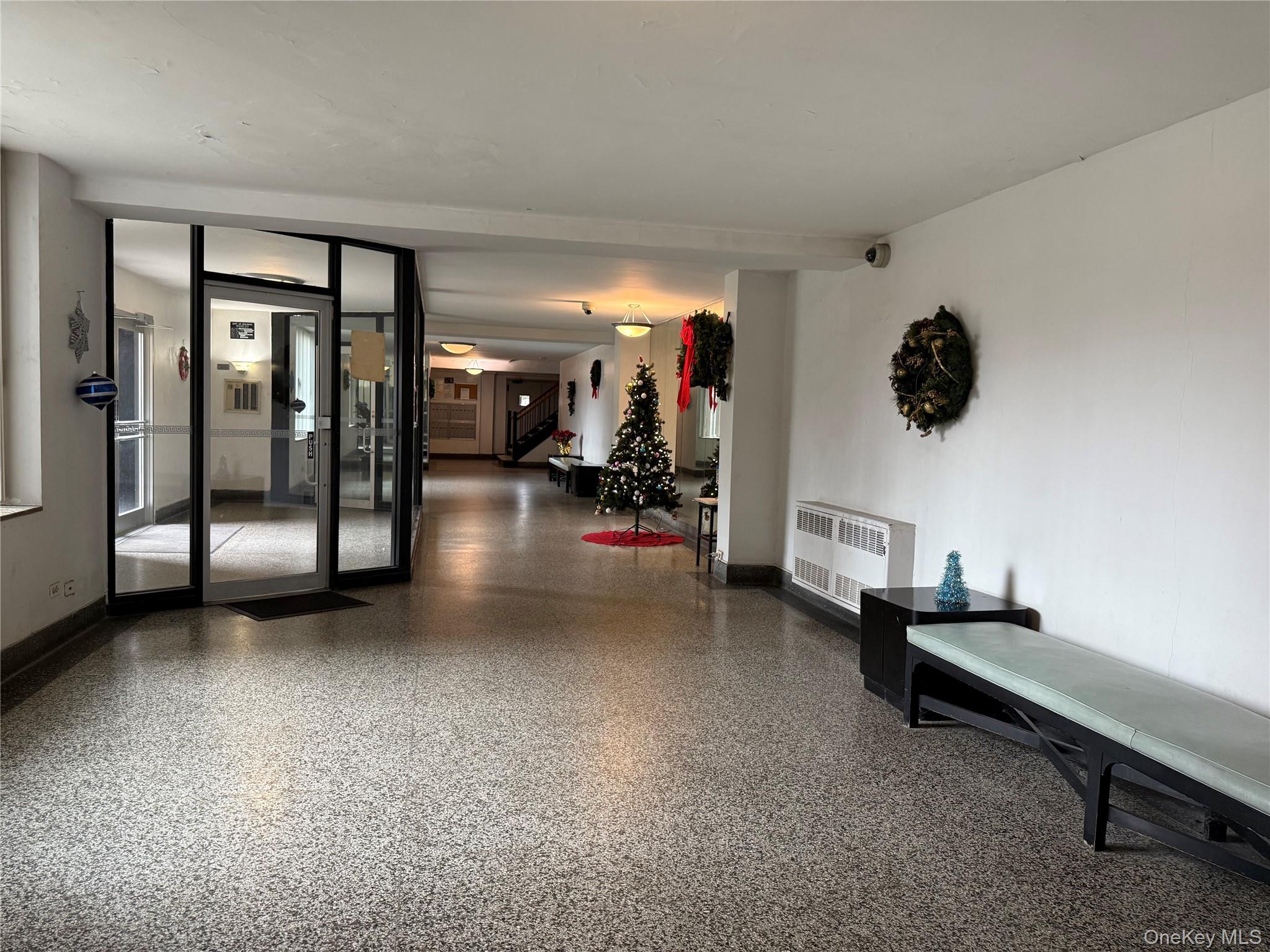 #15 photo, 30-11 Parsons Boulevard, 뉴욕퀸즈 Flushing , NY 11354