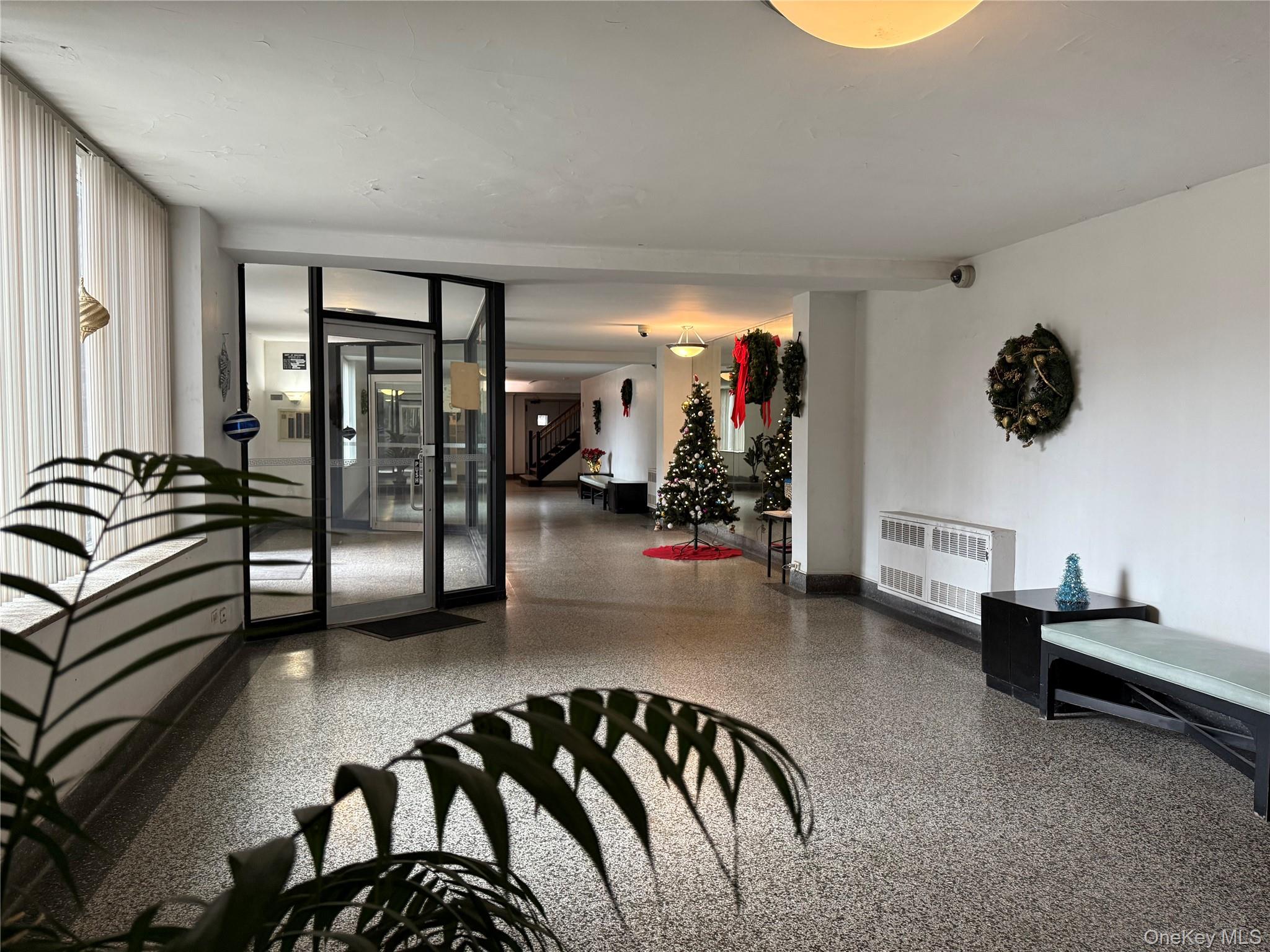 #16 photo, 30-11 Parsons Boulevard, 뉴욕퀸즈 Flushing , NY 11354