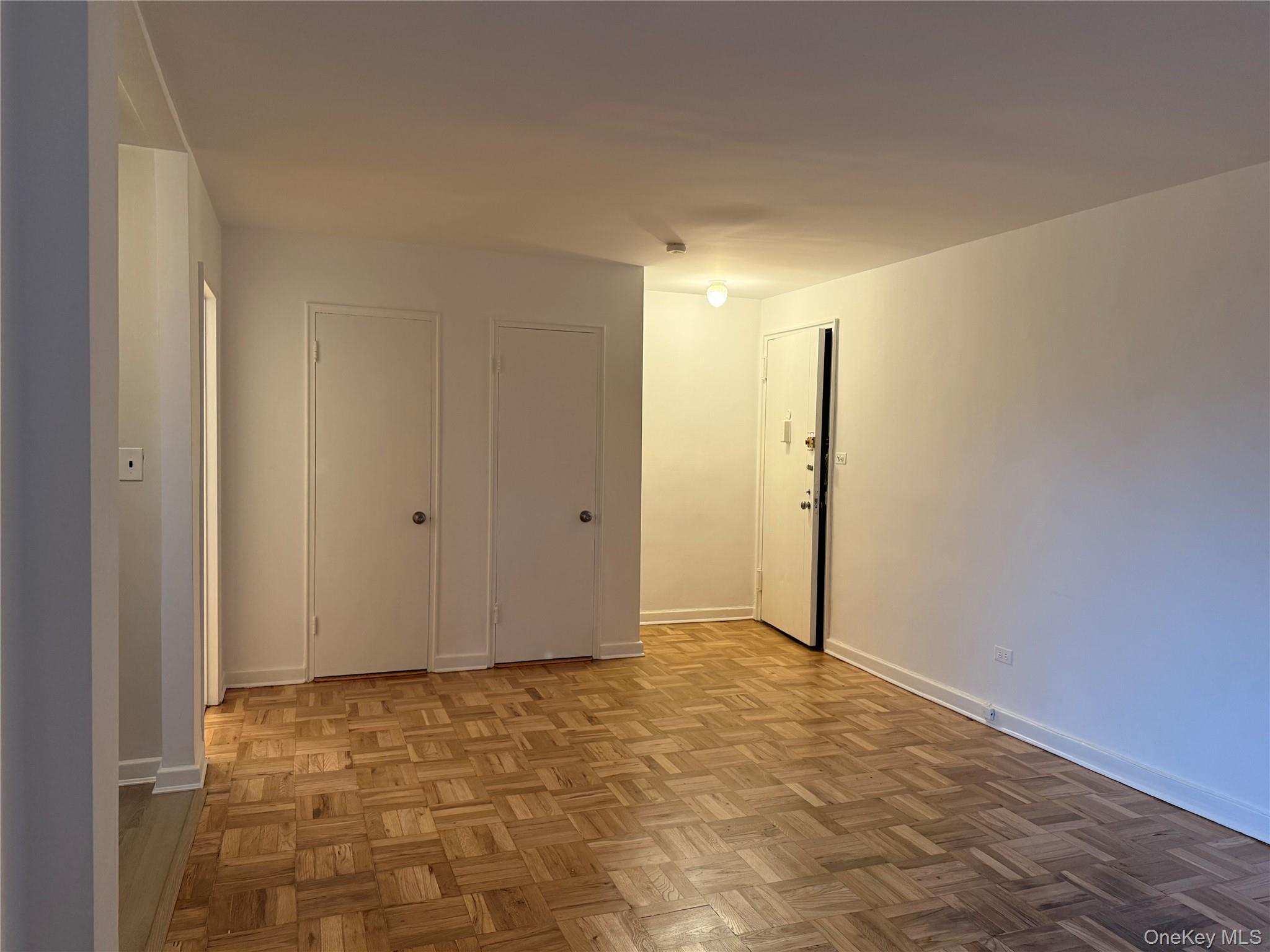 #6 photo, 30-11 Parsons Boulevard, 뉴욕퀸즈 Flushing , NY 11354