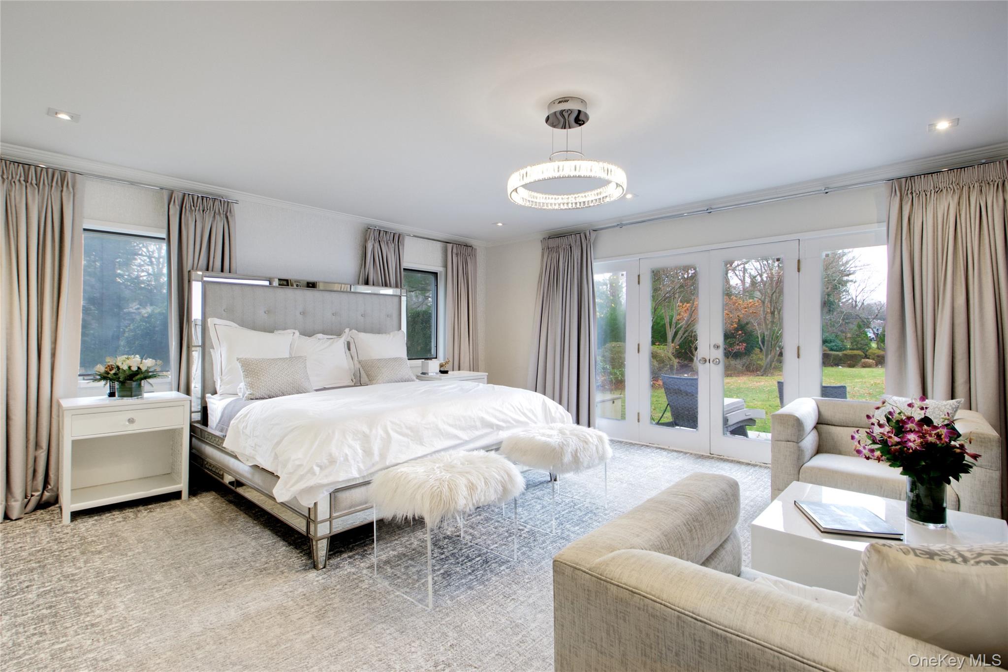 #14 photo, 4 Meadowbrook Lane, Old Westbury , NY 11568