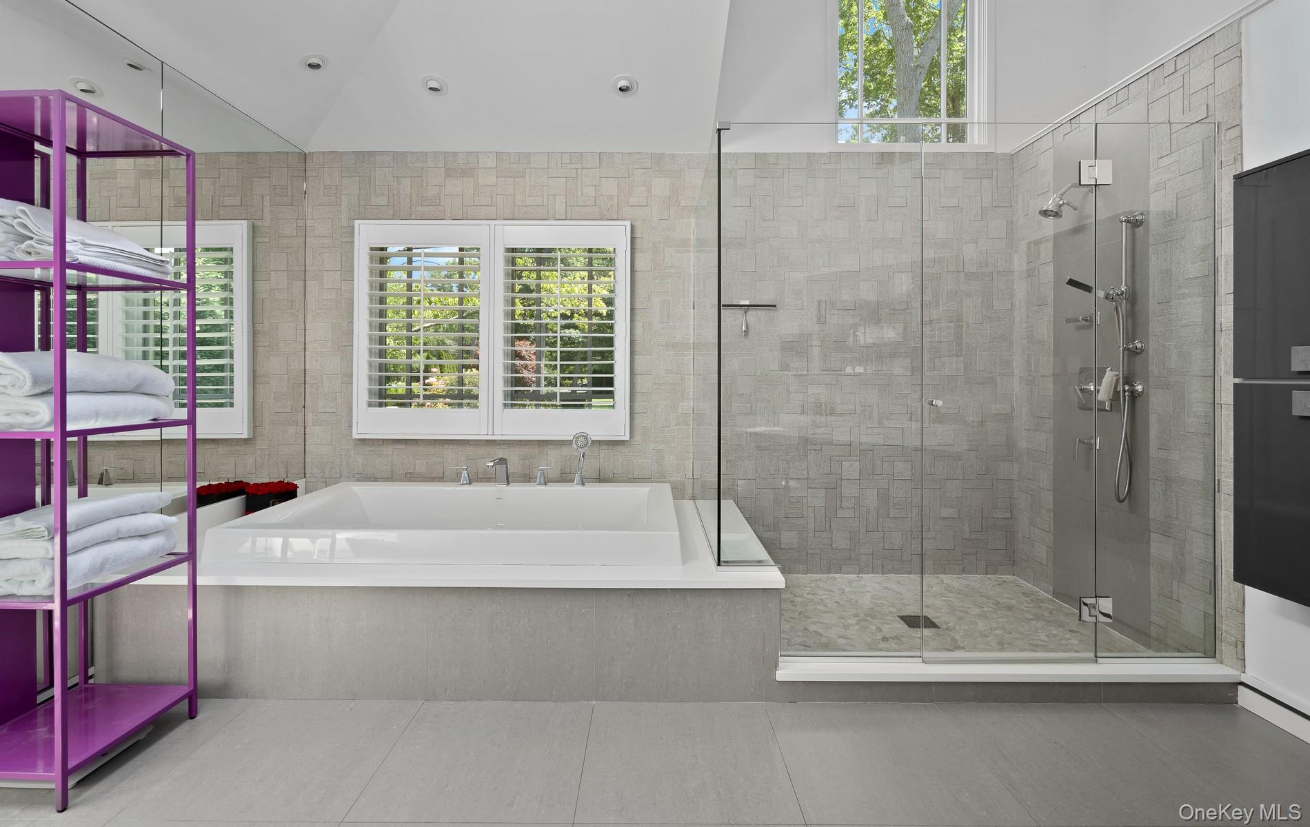 #17 photo, 4 Meadowbrook Lane, Old Westbury , NY 11568