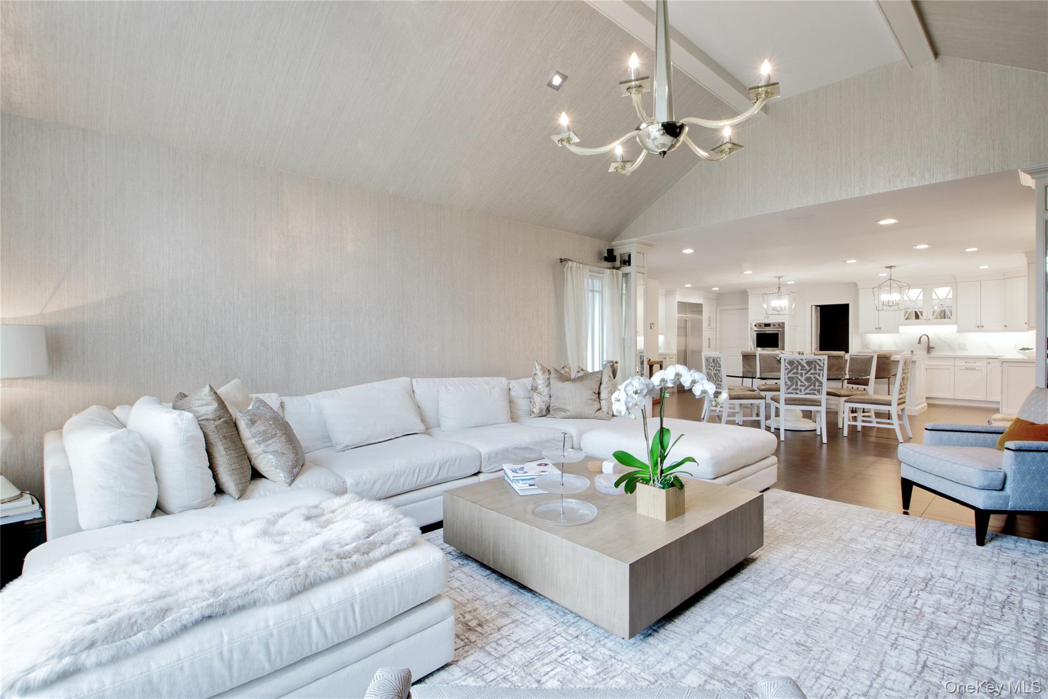 #9 photo, 4 Meadowbrook Lane, Old Westbury , NY 11568