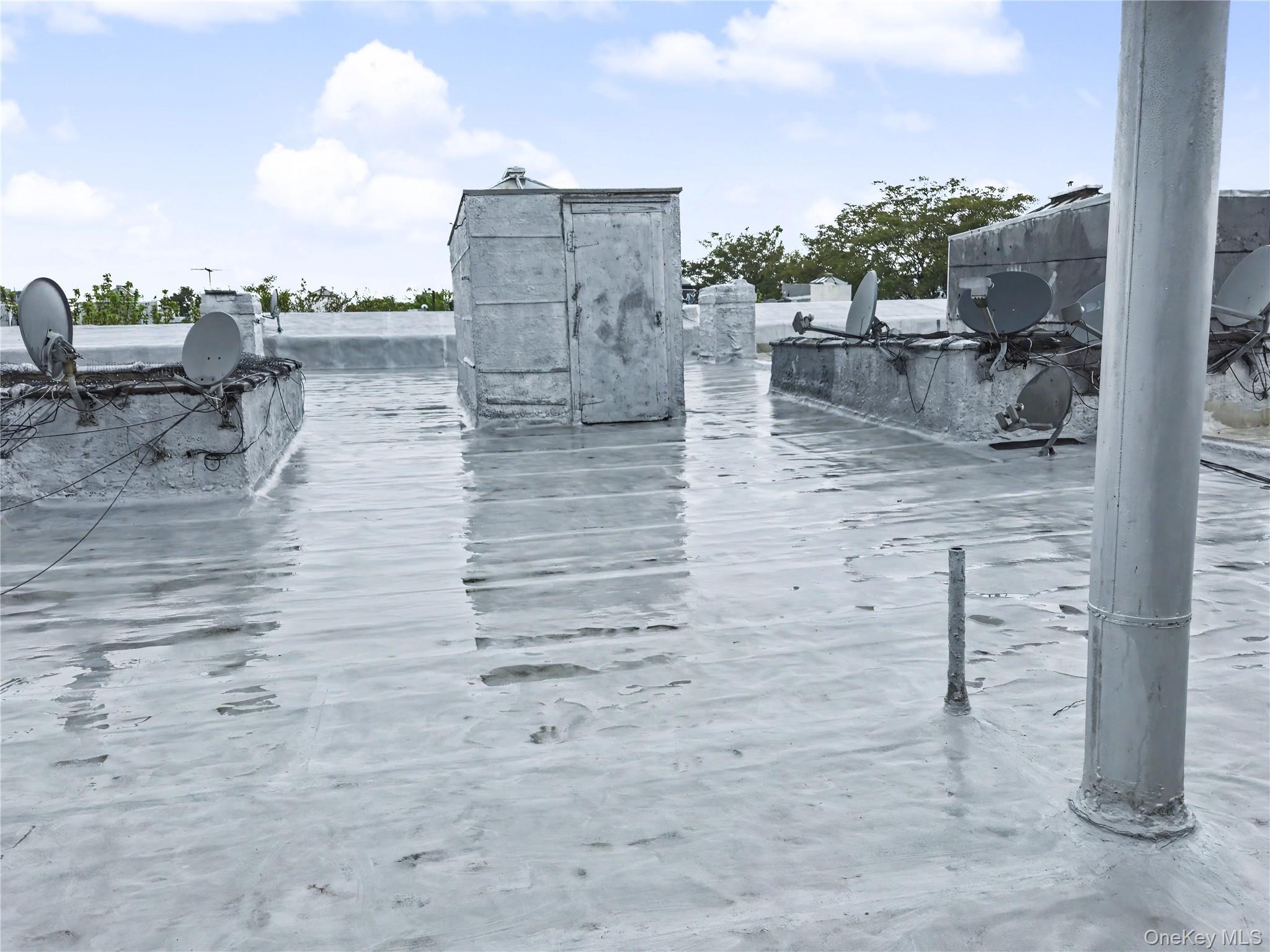 #12 photo, 1722 Putnam Avenue, Ridgewood , NY 11385