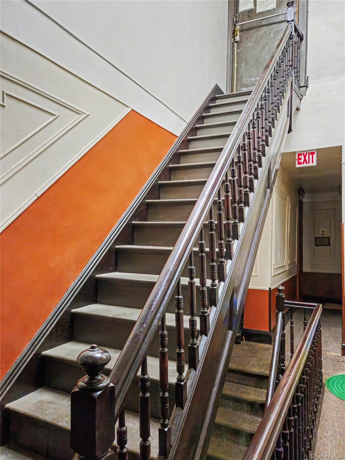 #13 photo, 1722 Putnam Avenue, Ridgewood , NY 11385