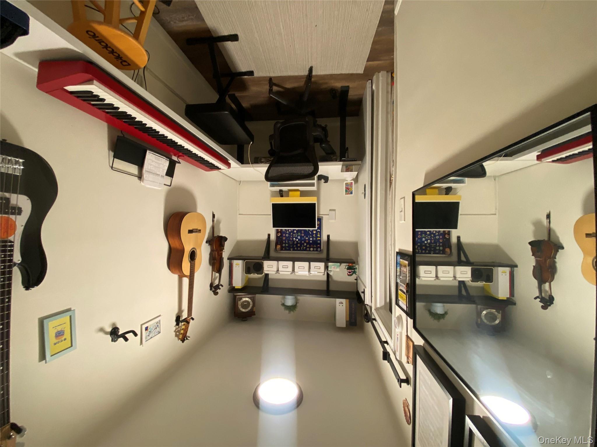 #15 photo, 110 Brooklyn Avenue, 长岛 Freeport , NY 11520