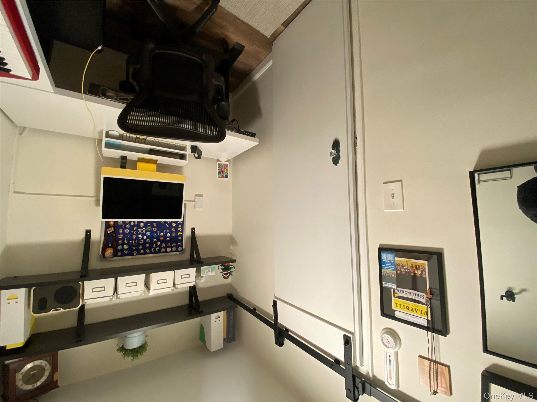 #17 photo, 110 Brooklyn Avenue, 长岛 Freeport , NY 11520