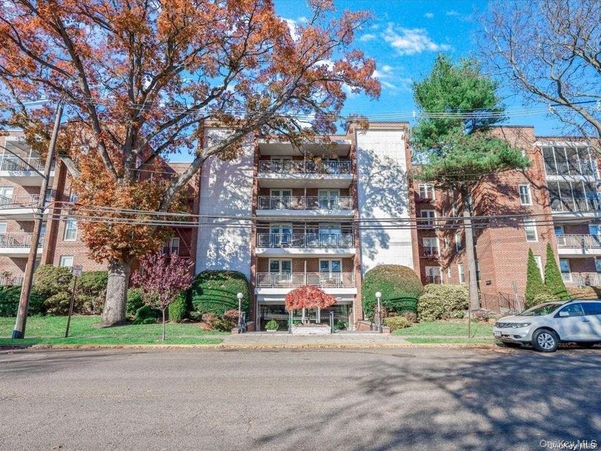 #20 photo, 110 Brooklyn Avenue, 长岛 Freeport , NY 11520