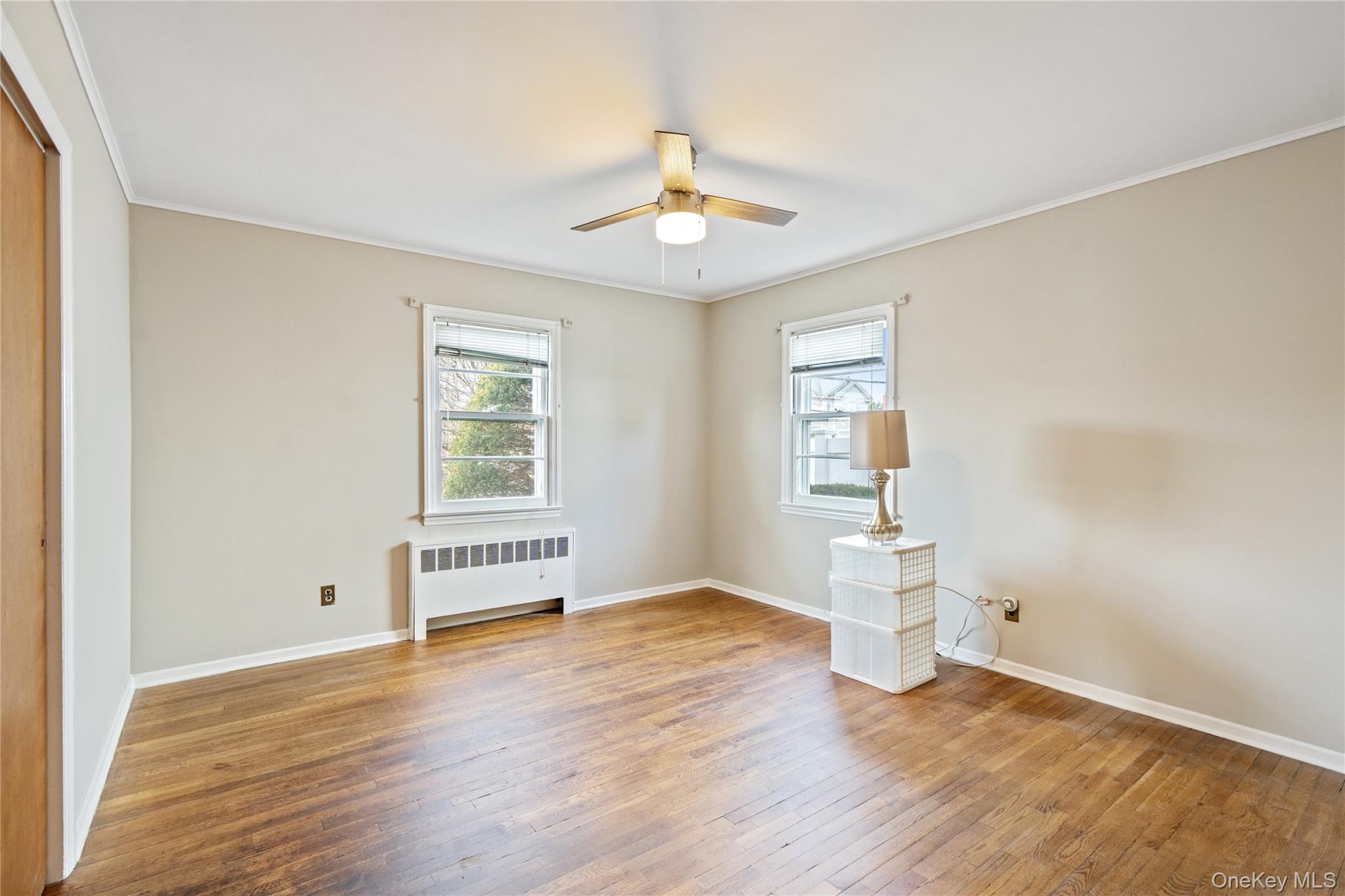#17 photo, 178 Farnum Boulevard, Franklin Square , NY 11010