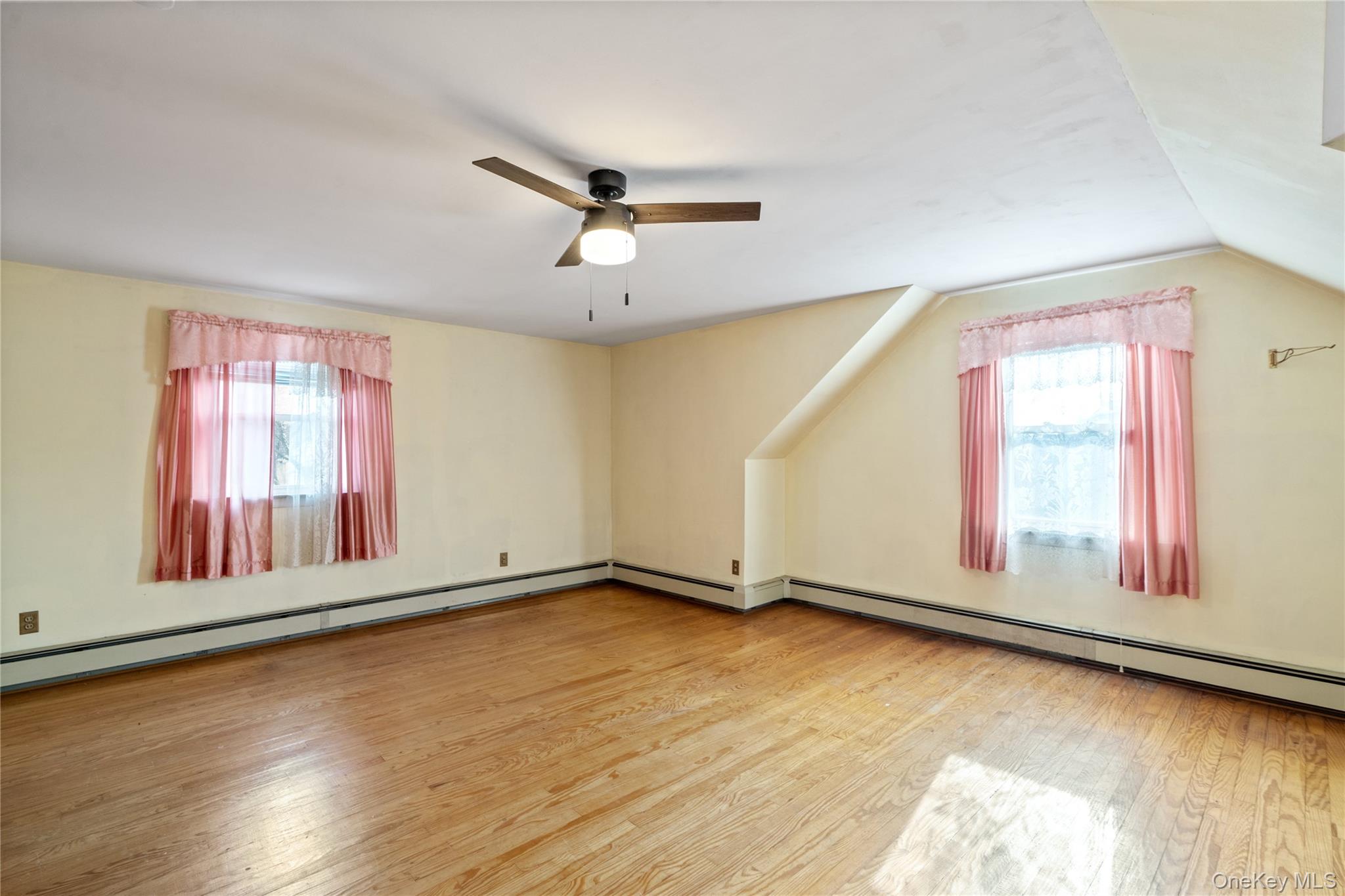 #19 photo, 178 Farnum Boulevard, Franklin Square , NY 11010