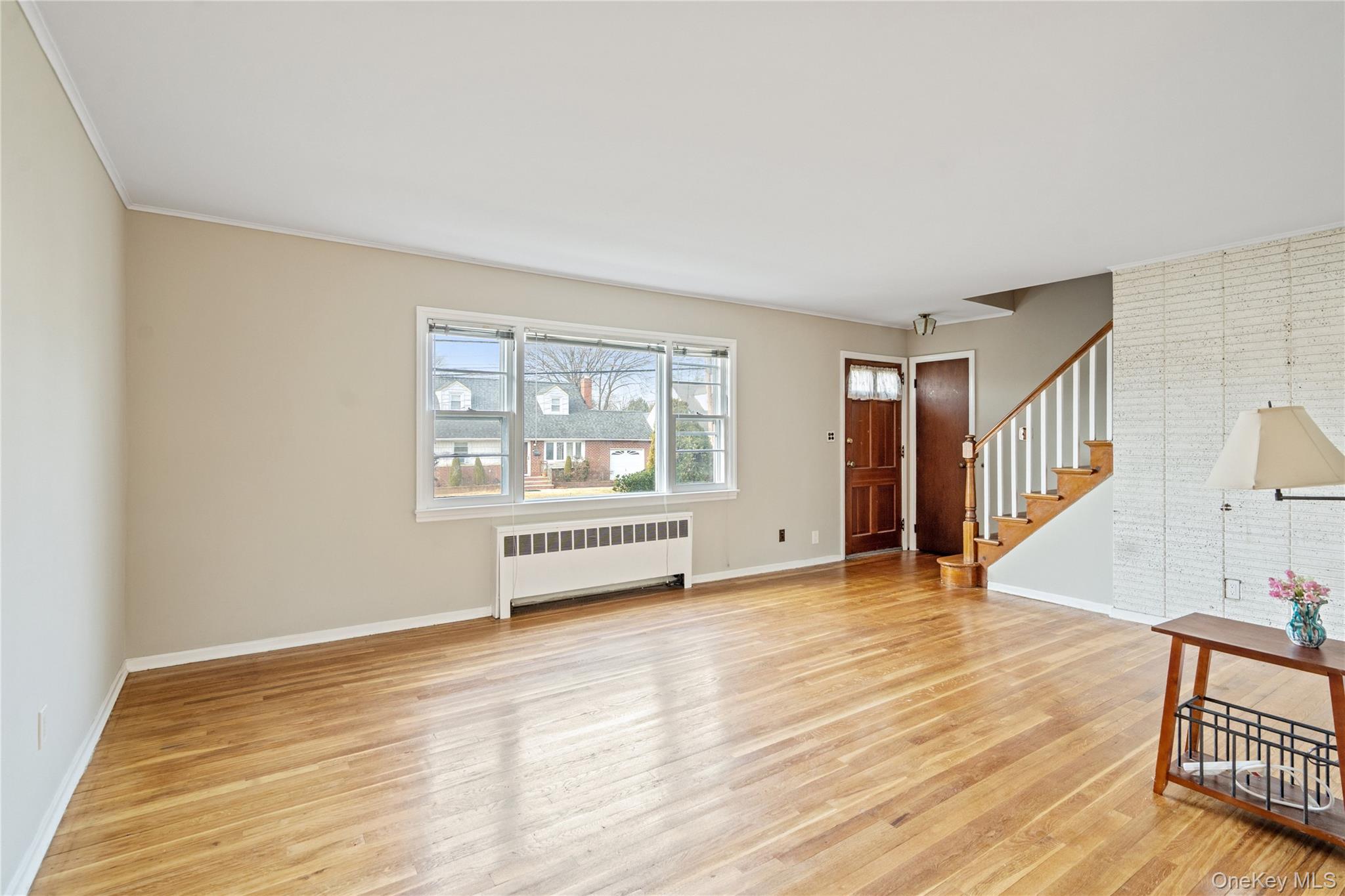 #6 photo, 178 Farnum Boulevard, Franklin Square , NY 11010