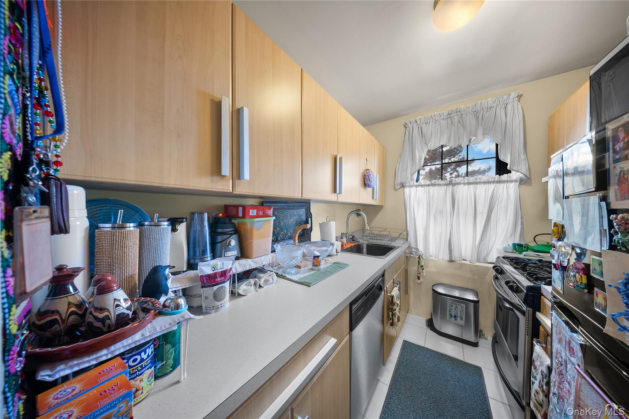 #7 photo, 70-79 Park Drive, Flushing , NY 11367