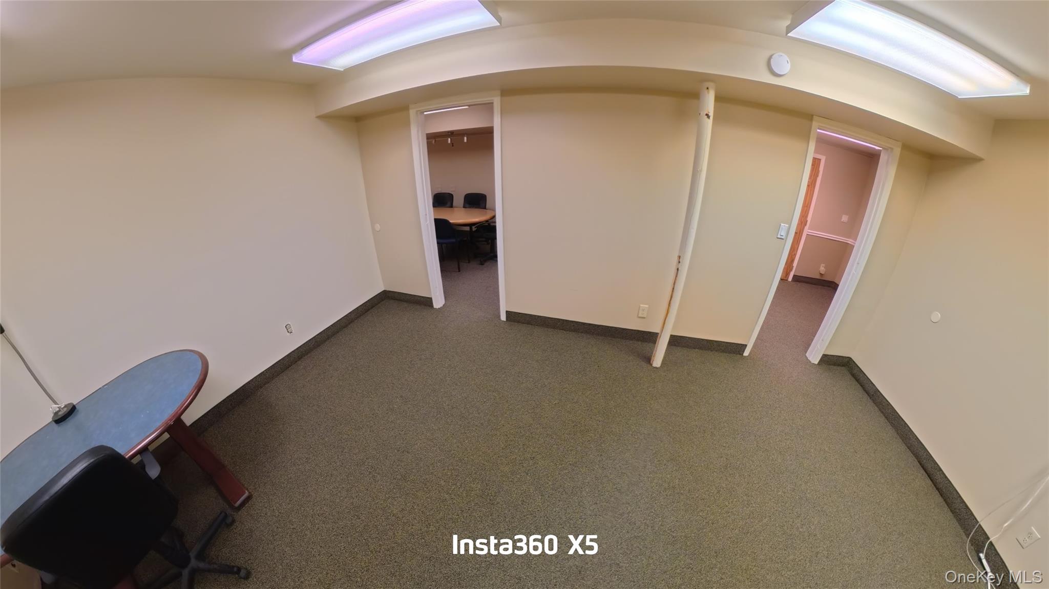 #6 photo, 302 Willis Avenue, নাসাউ কাউন্টি Mineola , NY 11501