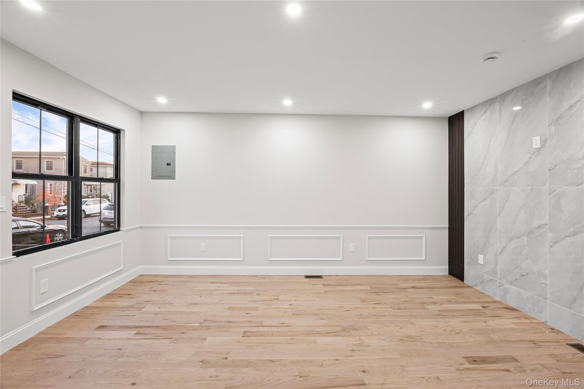 #11 photo, 16843 118th Road, 뉴욕퀸즈 Jamaica , NY 11434