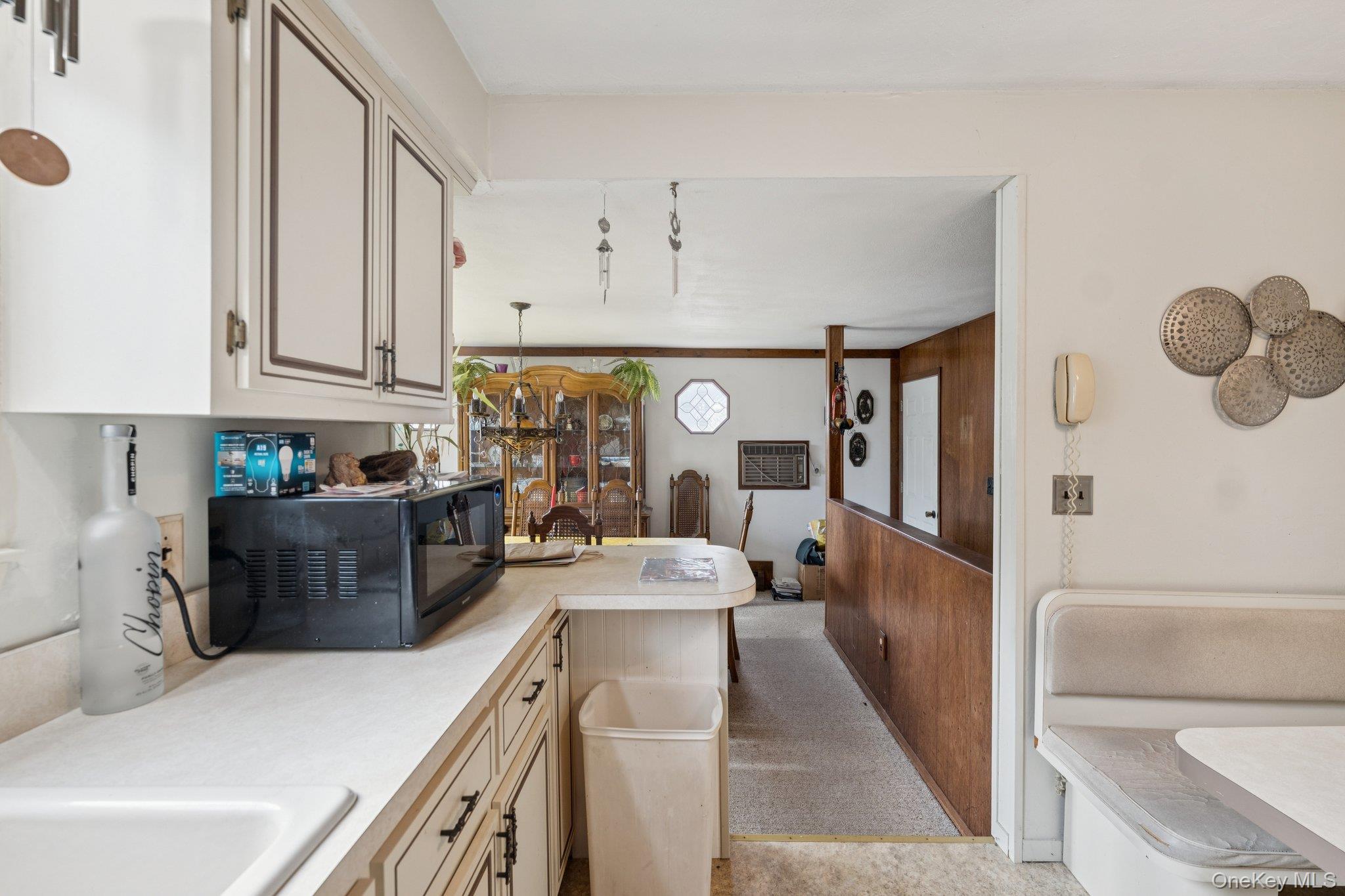 #16 photo, 182 Evergreen Avenue, Brentwood , NY 11717