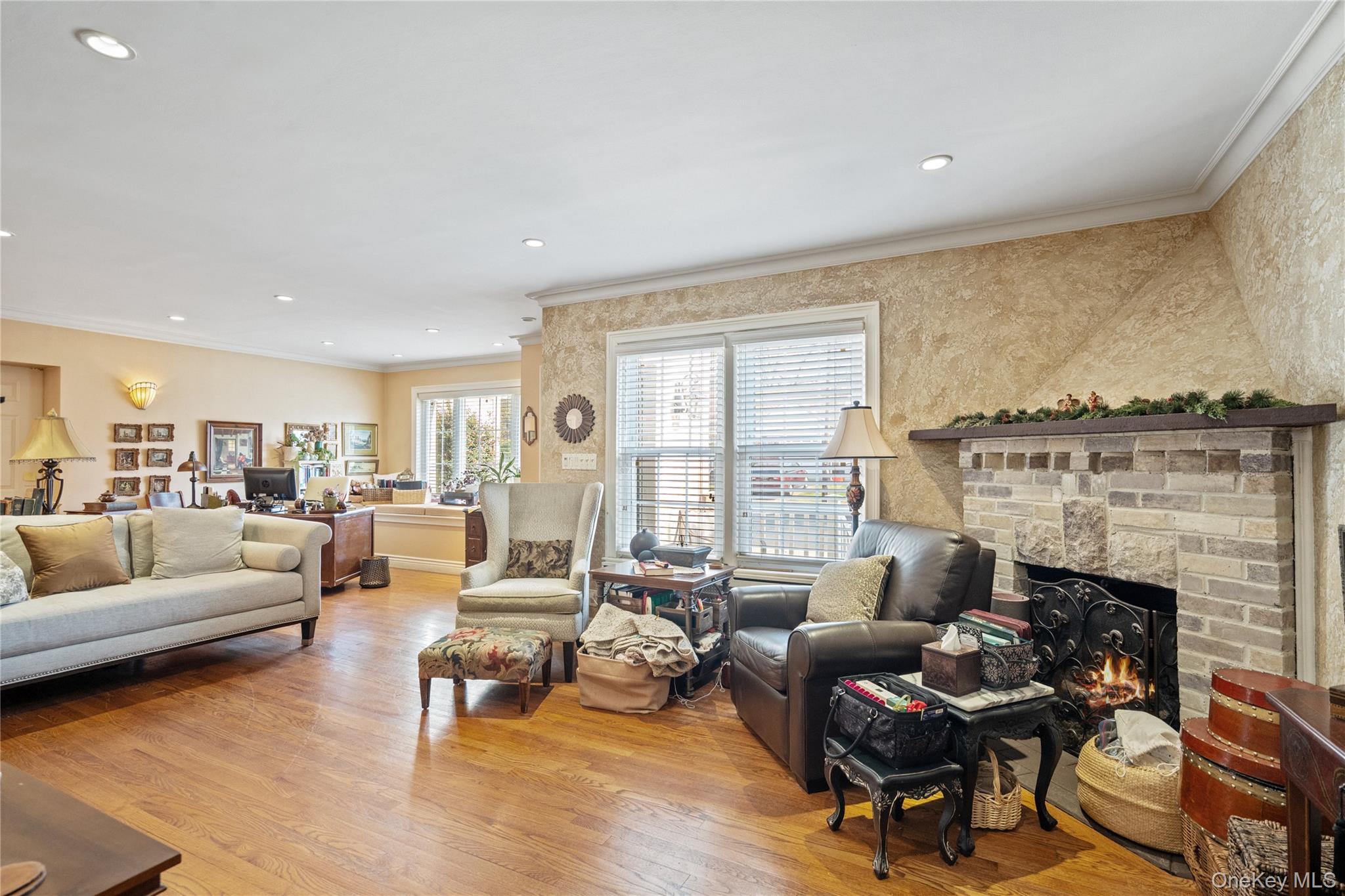 #8 photo, 126 Oakland Avenue, West Hempstead , NY 11552