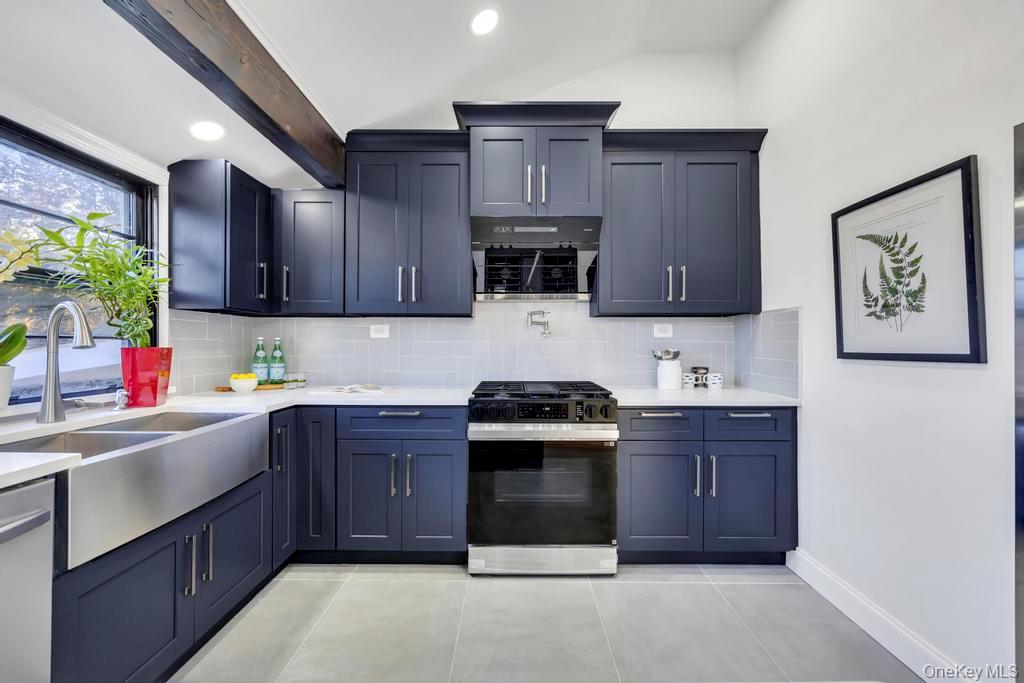 #7 photo, 8 Barbara Lane, Jericho , NY 11753