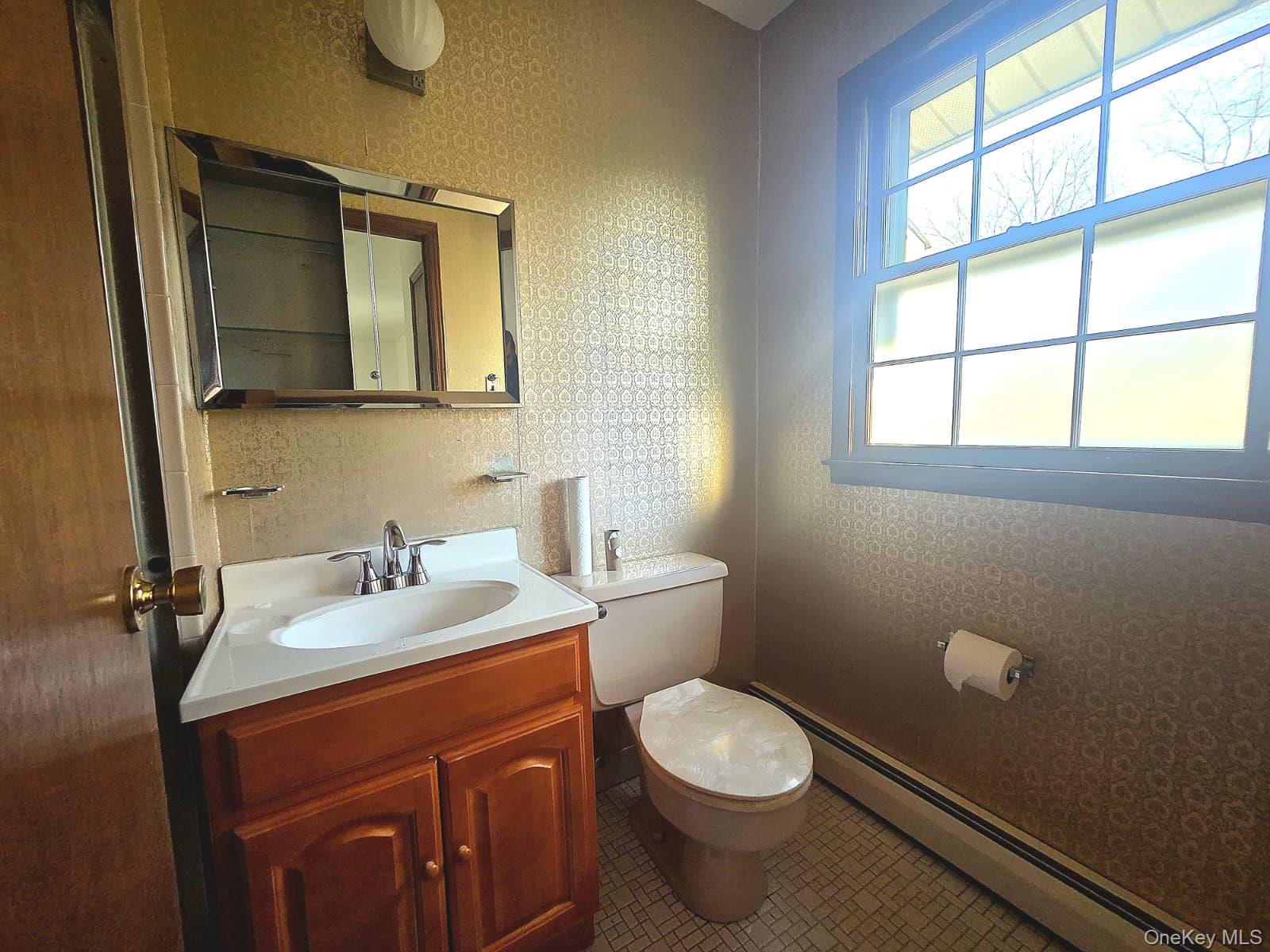 #10 photo, 9 Weaver Lane, Dix Hills , NY 11746