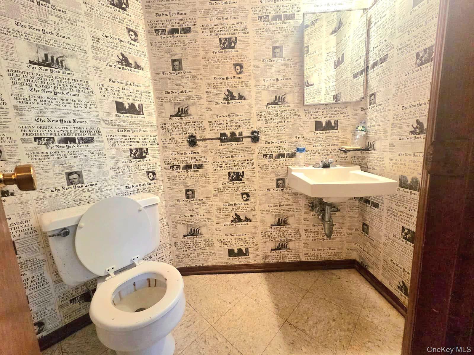 #16 photo, 9 Weaver Lane, Dix Hills , NY 11746