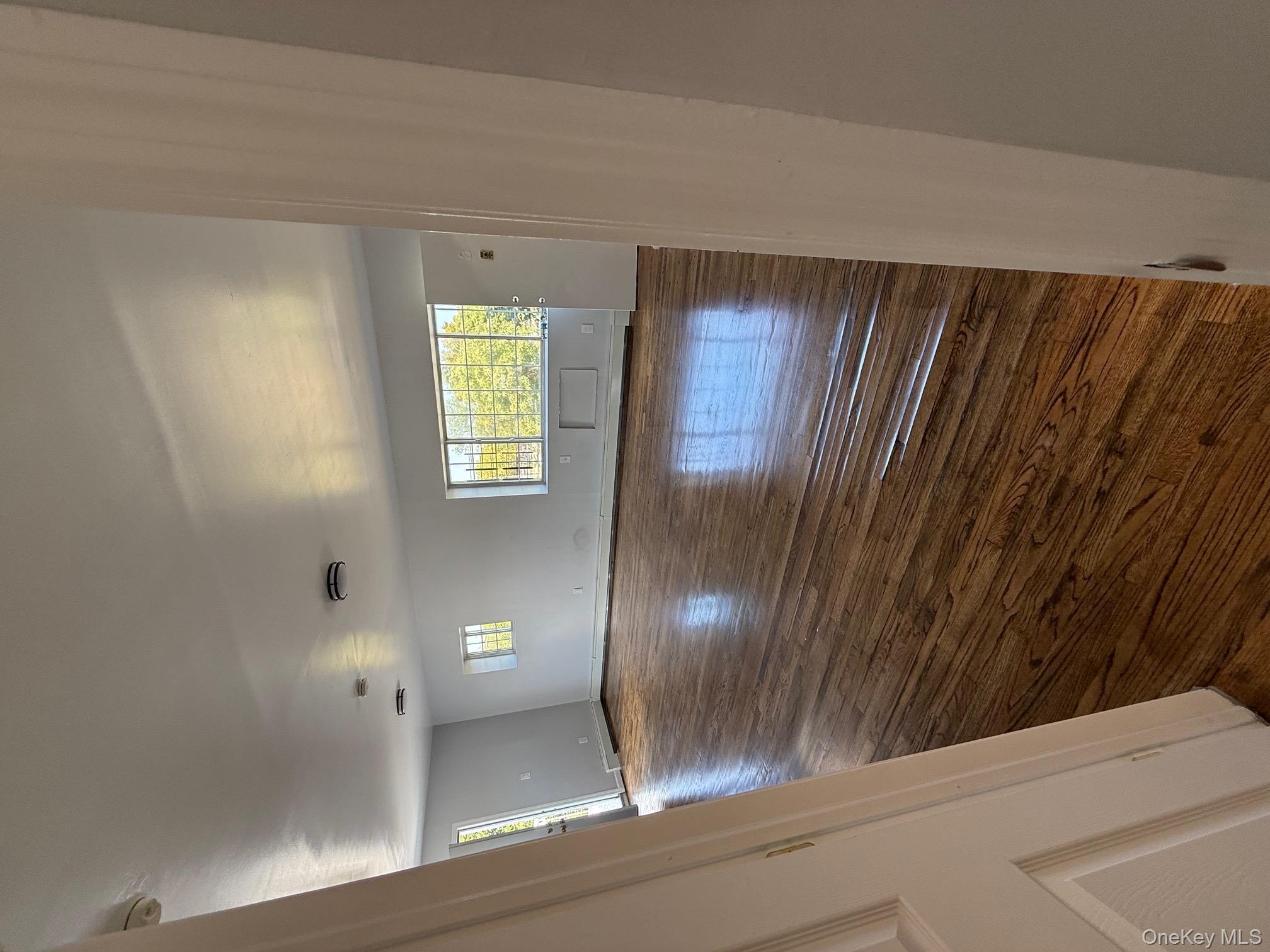 #5 photo, 8906 S Conduit Avenue, 뉴욕퀸즈 Howard Beach , NY 11414