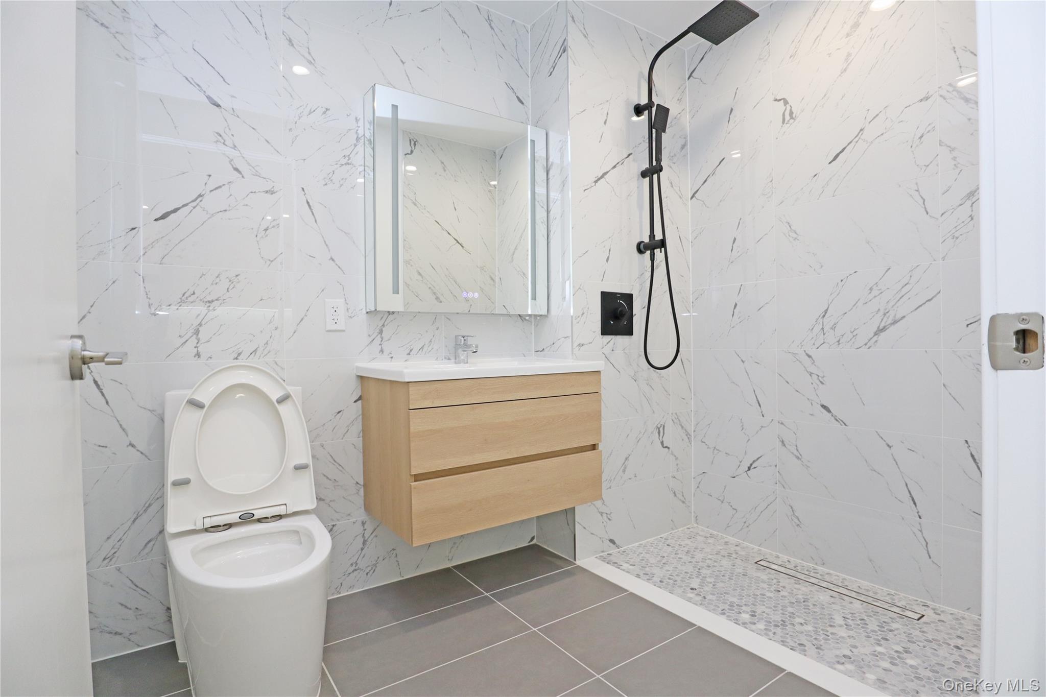 #5 photo, 15002 Northern Bloulevard, Flushing , NY 11354