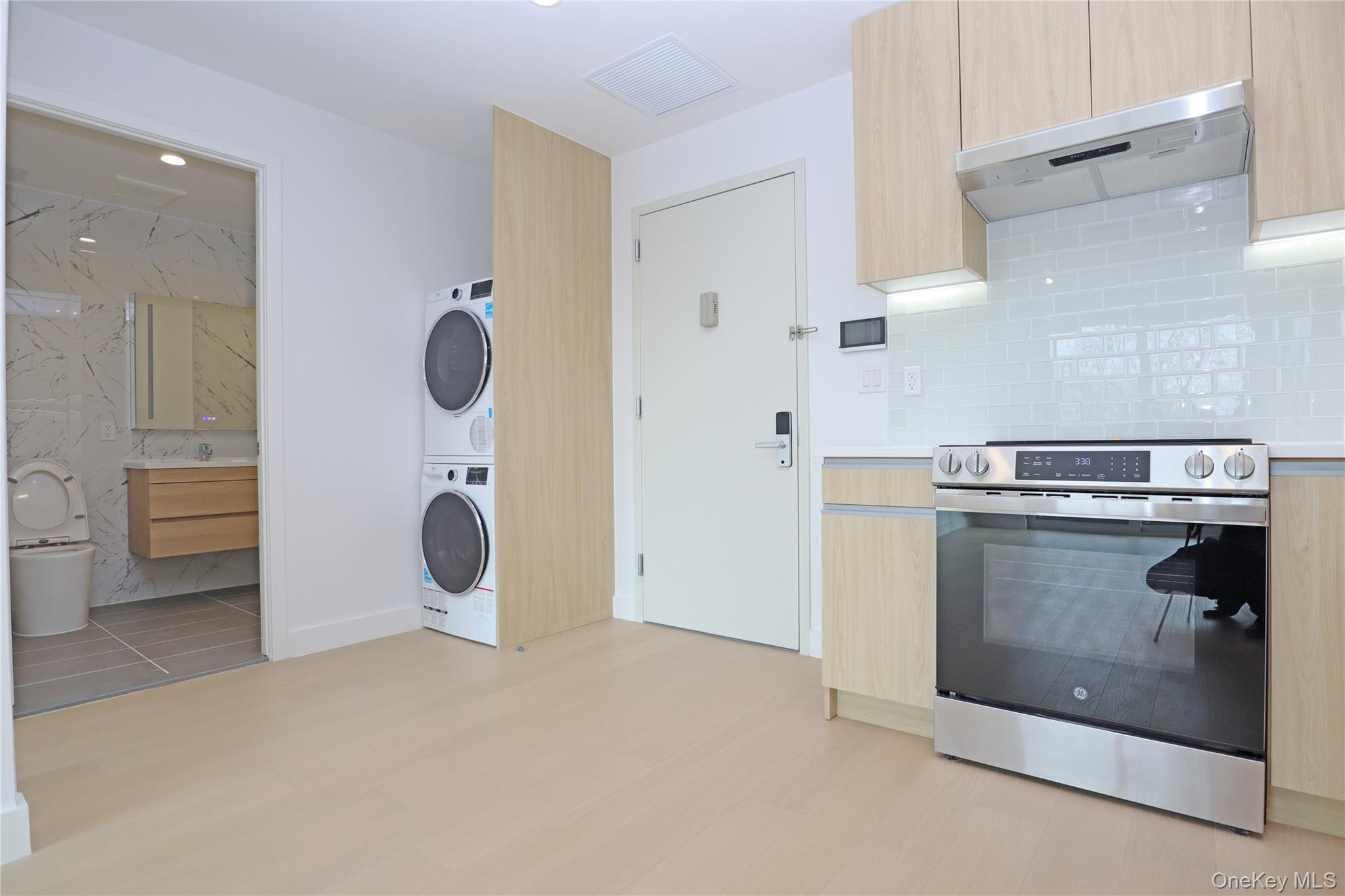 #9 photo, 15002 Northern Bloulevard, Flushing , NY 11354