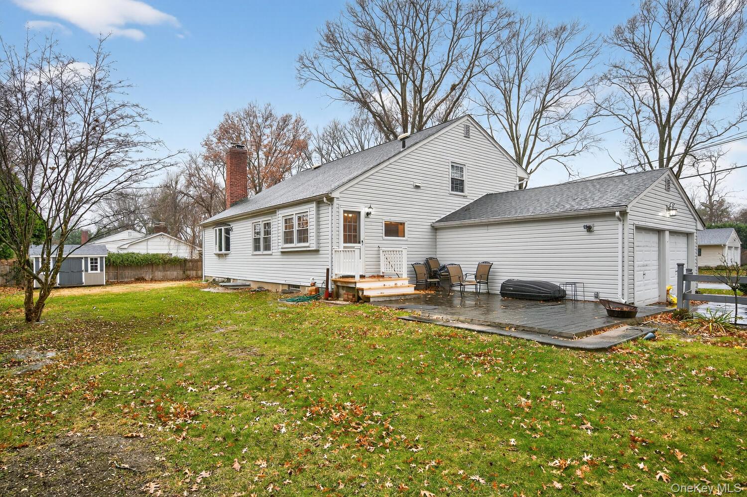 #20 photo, 1 Tracy Drive, Huntington , NY 11743