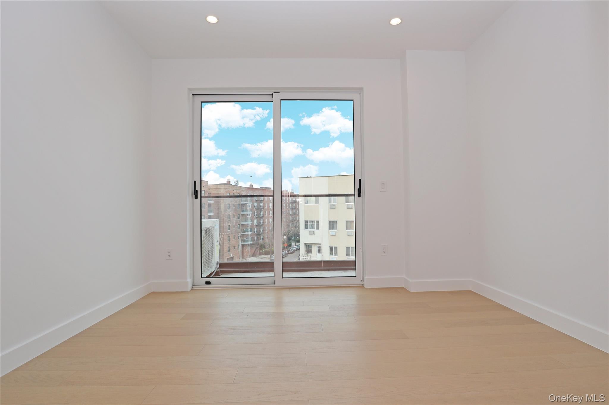 #12 photo, 15002 Northern Bloulevard, Flushing , NY 11354