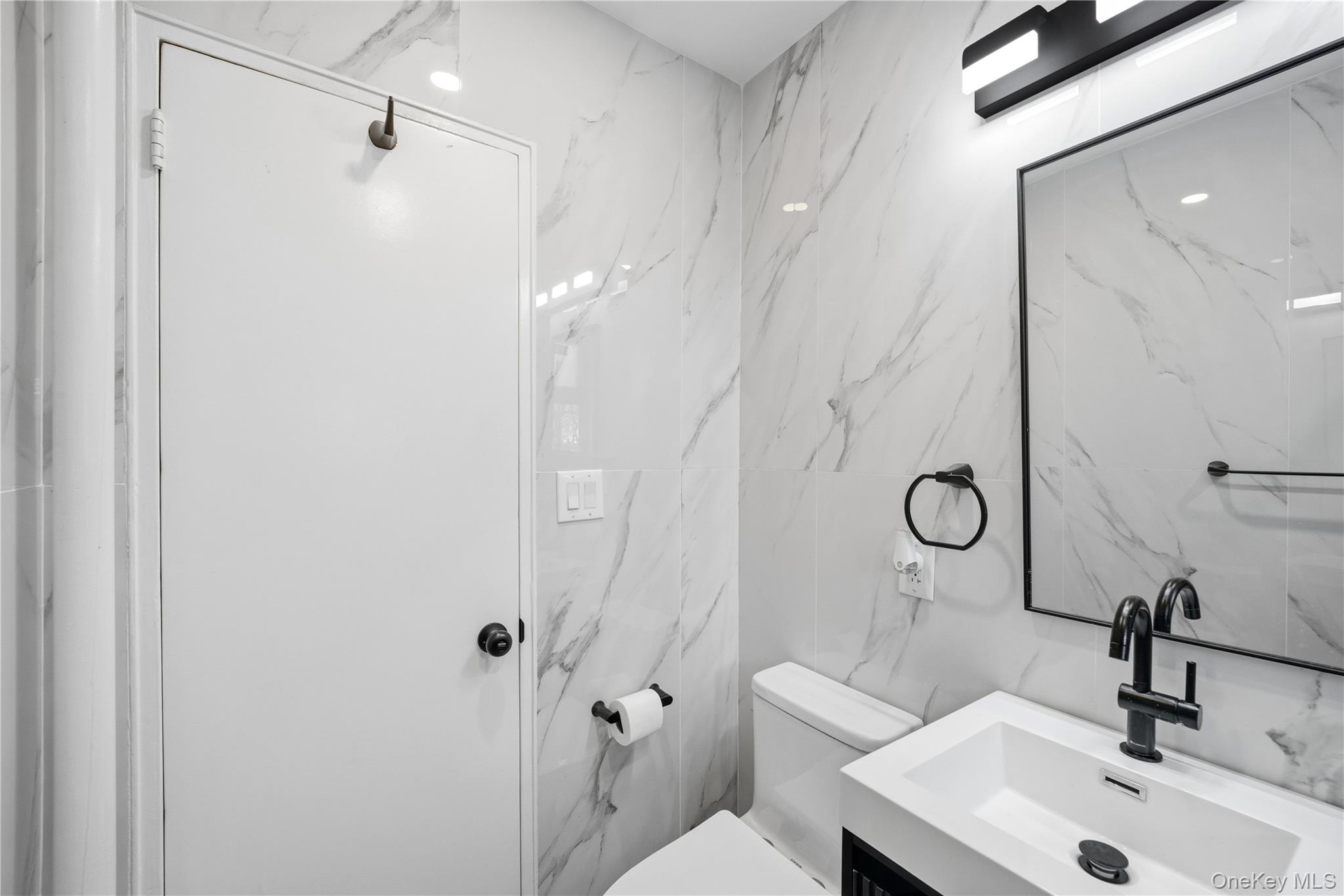 #19 photo, 226-26 Union Turnpike, 뉴욕퀸즈 Bayside , NY 11364