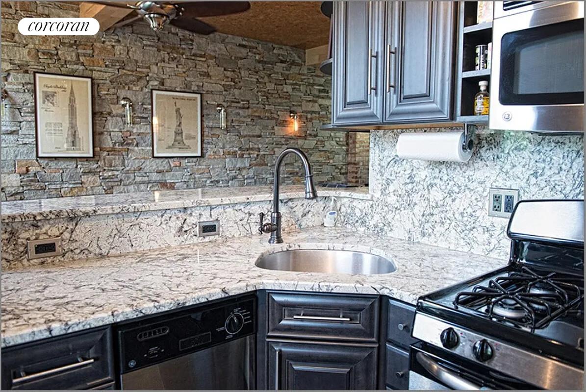 #1 photo, New York City, Манхэттен ‖ West Village , NY 10014