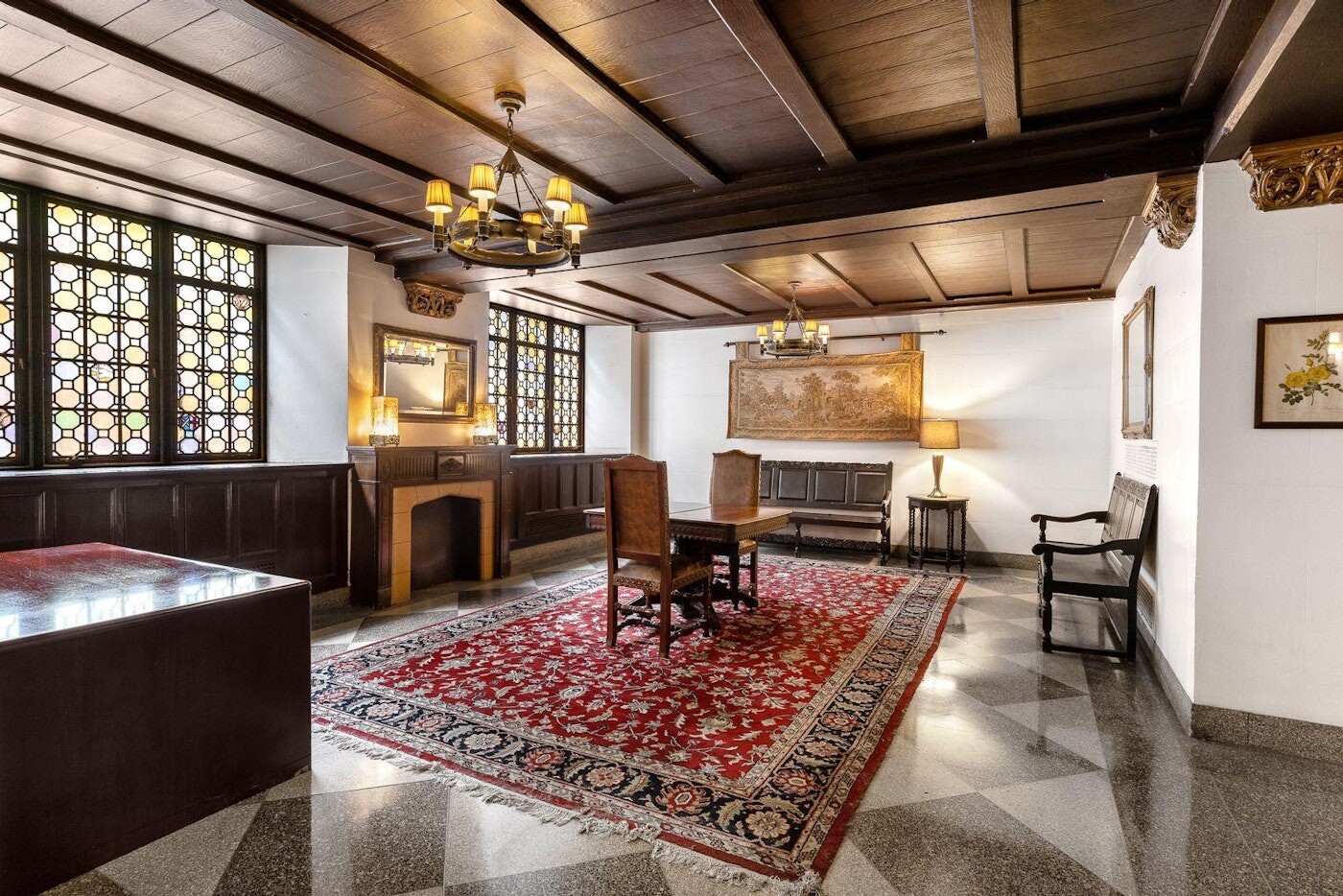 #8 photo, 320 E 42ND Street, 曼哈顿 Murray Hill , NY 10017