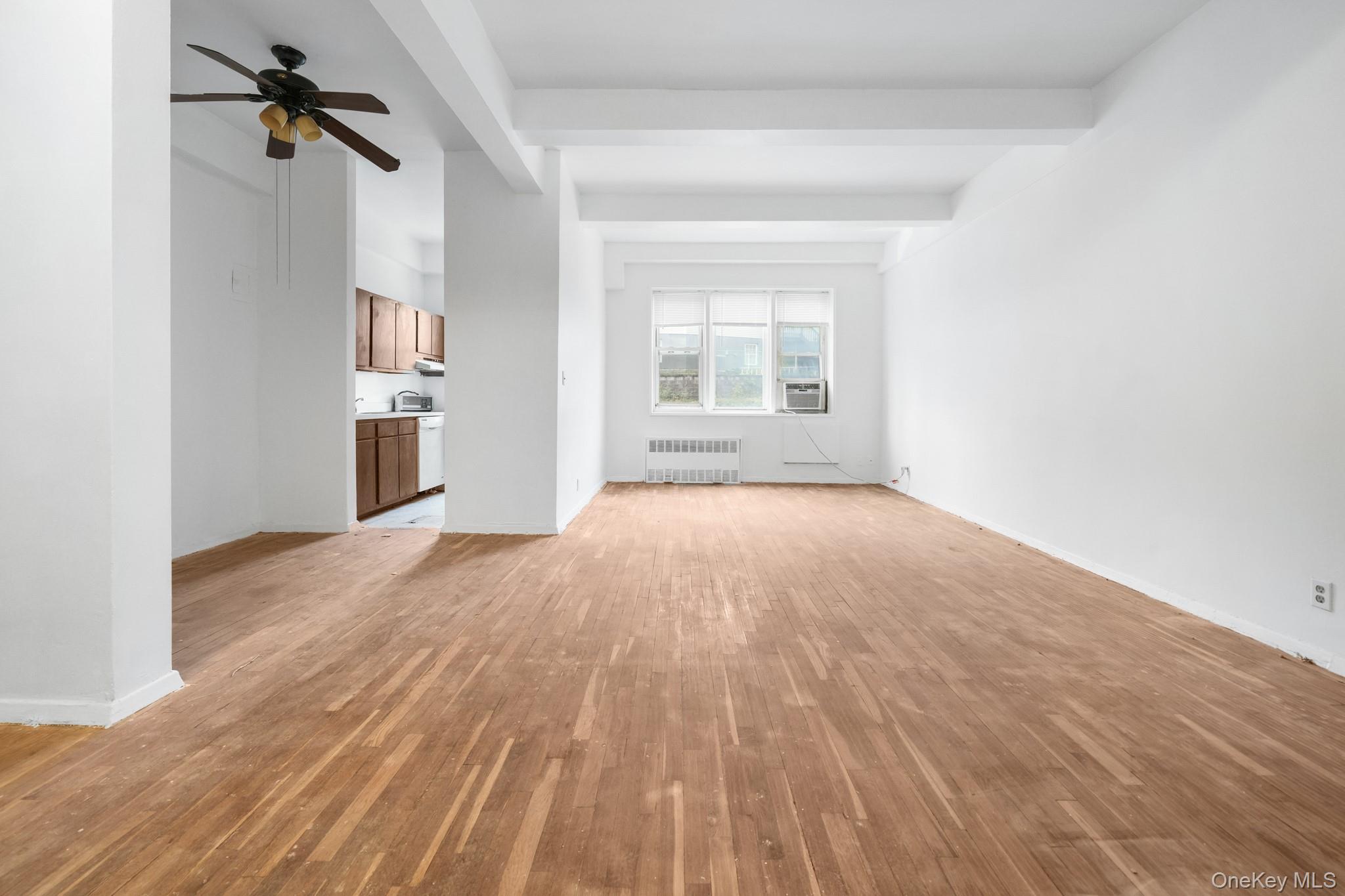 #2 photo, 245 Rumsey Rd, Yonkers , NY 10701