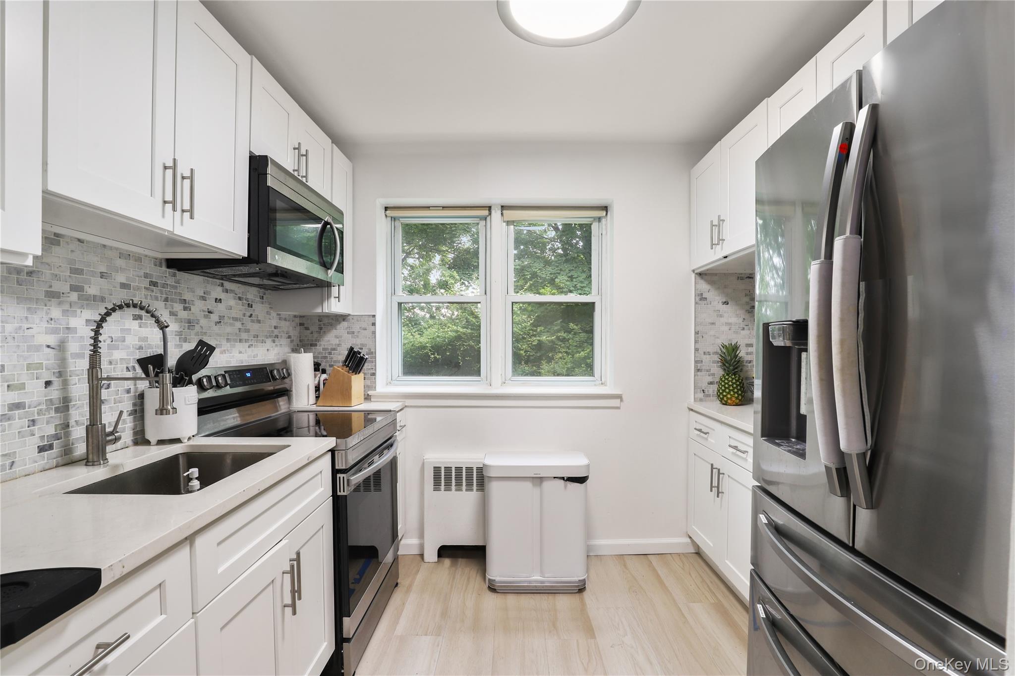 #5 photo, 140 N Broadway, Irvington , NY 10533