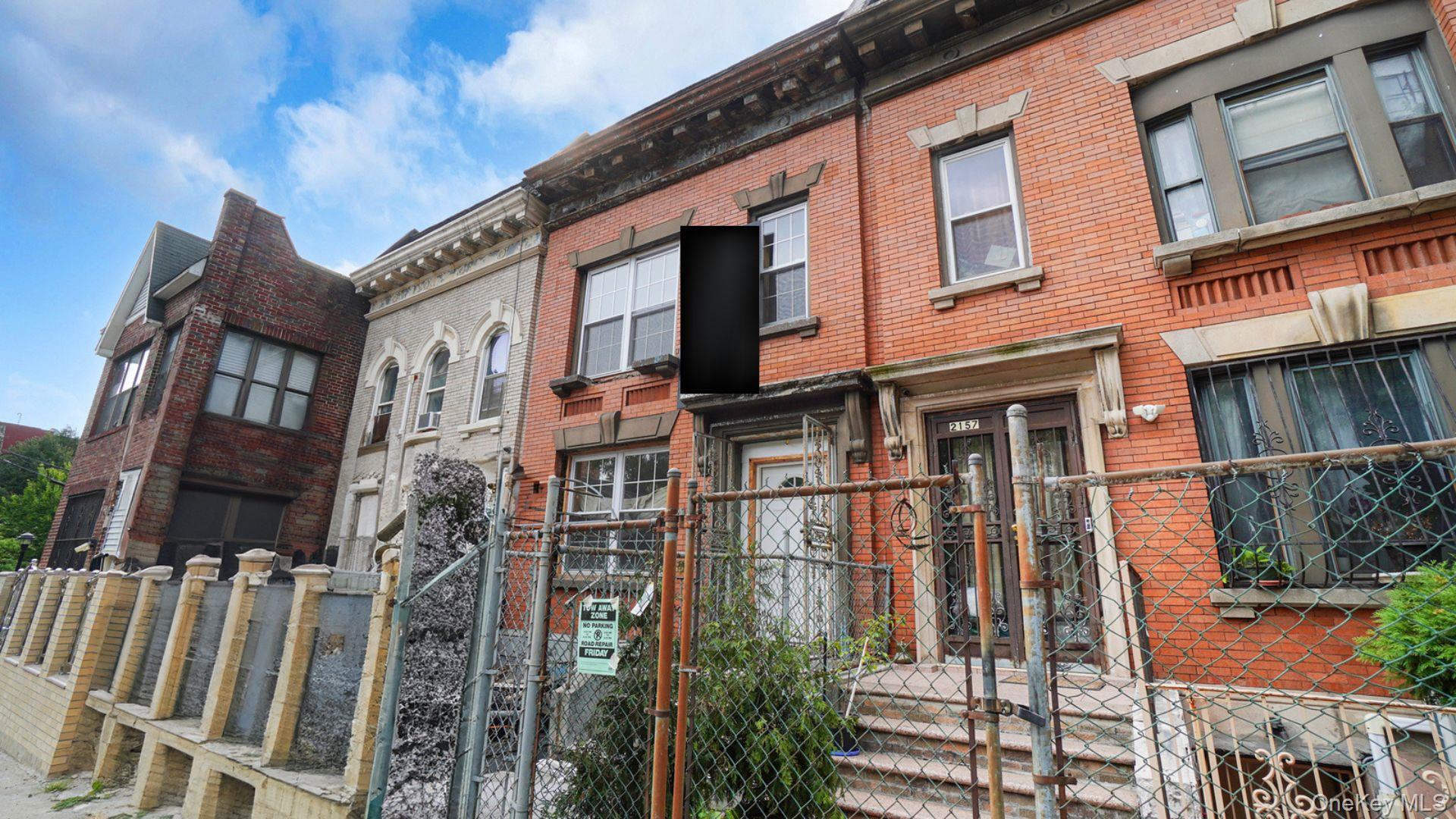 #18 photo, 2155 Walton Avenue, Bronx , NY 10453