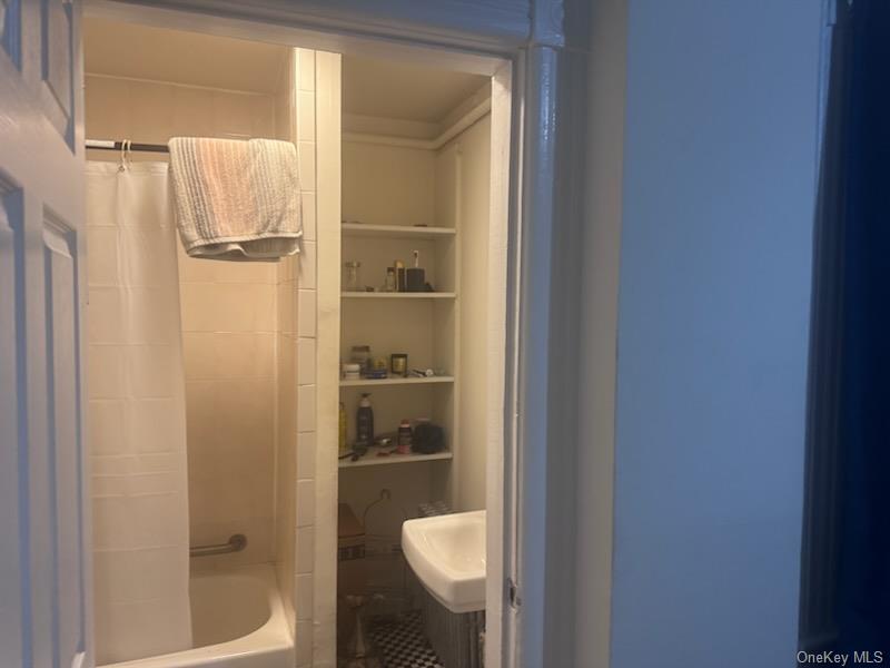 #5 photo, 72 Jerusalem Avenue, ناسو Hicksville , NY 11801