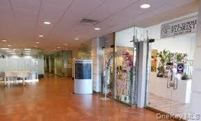 #2 photo, 445 Central Avenue, ناسو Cedarhurst , NY 11516