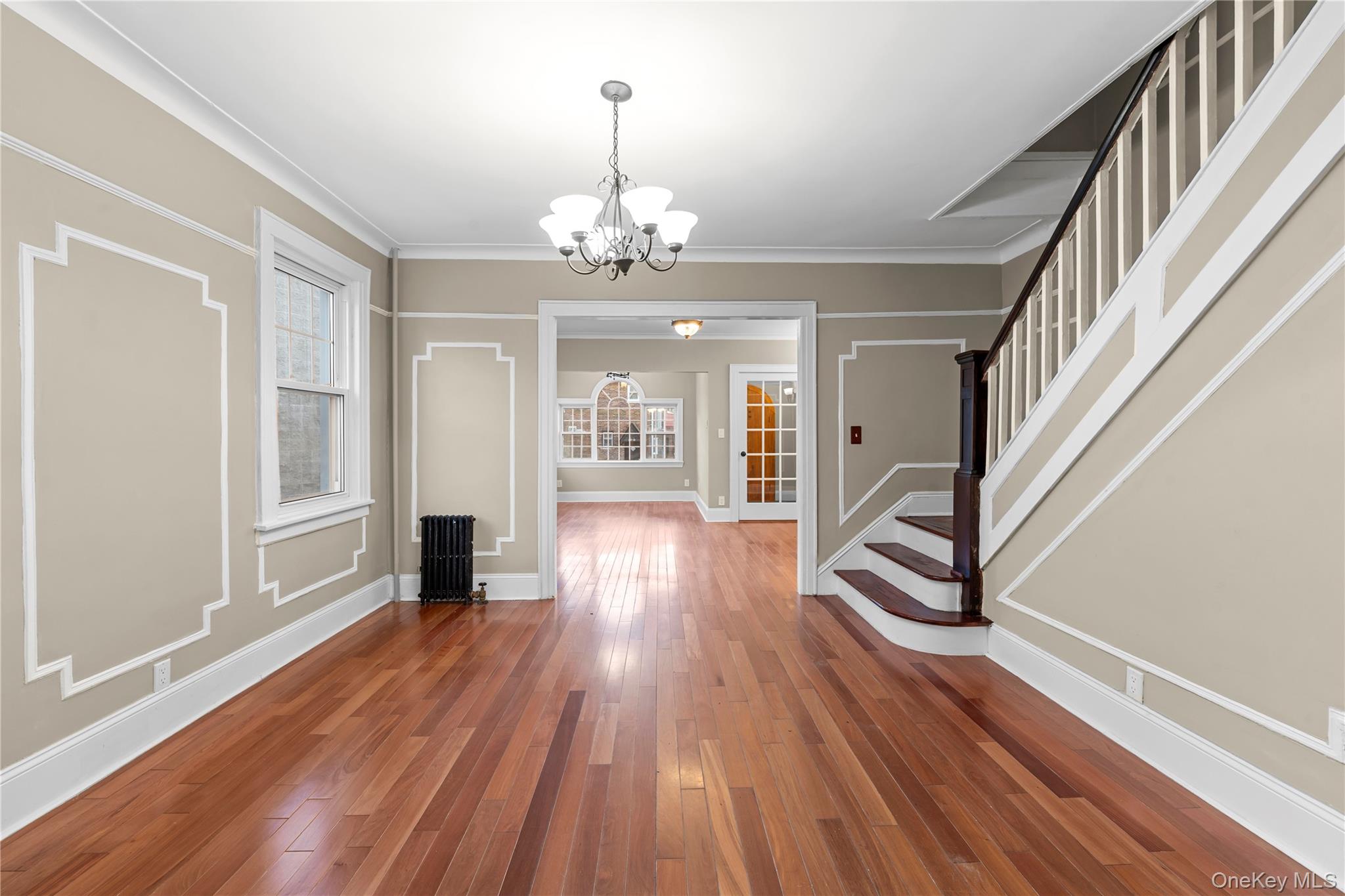 #13 photo, 247-23 91st Avenue, كوينز Bellerose , NY 11426