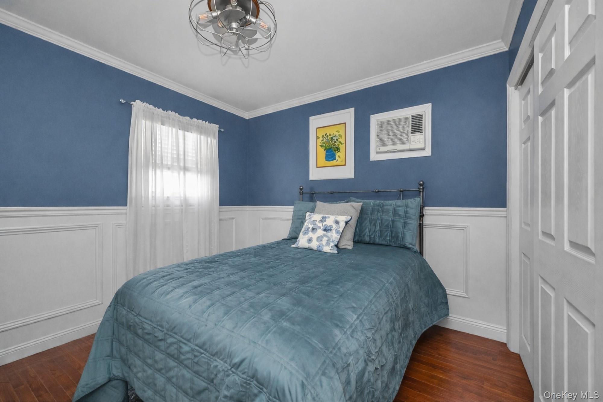 #12 photo, 204-11 34th Avenue, Bayside , NY 11361