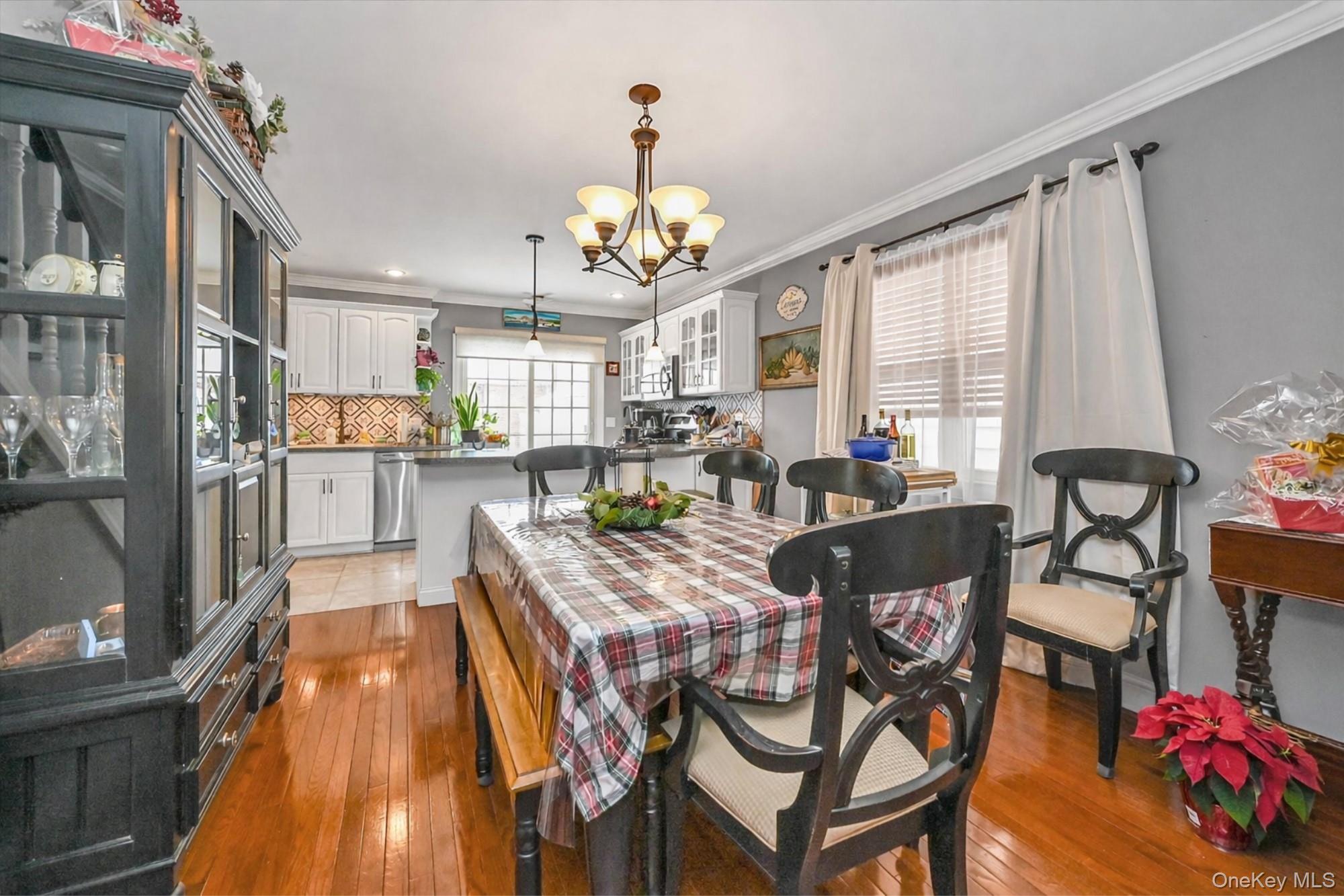 #5 photo, 204-11 34th Avenue, Bayside , NY 11361