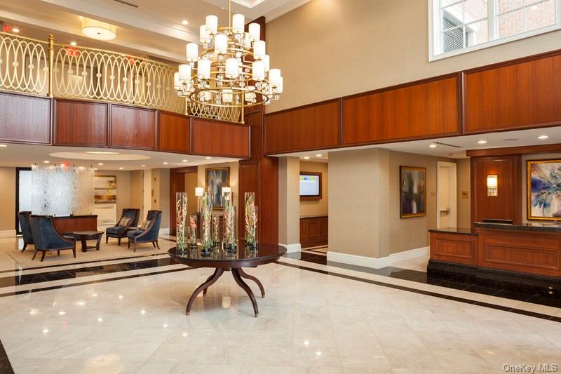 #18 photo, 3000 Royal Court, ناسو North Hills , NY 11040